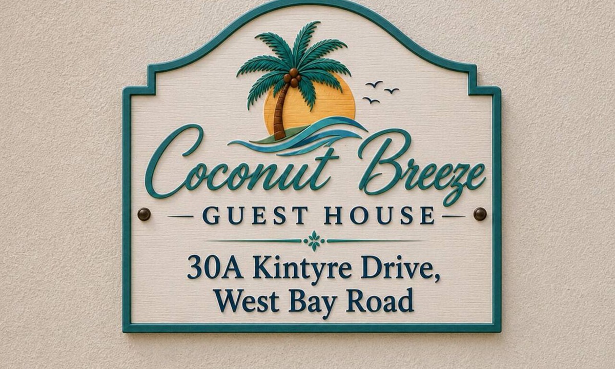 Seven Mile Beach House | 3-bedroom bungalow in peaceful George Town with AC