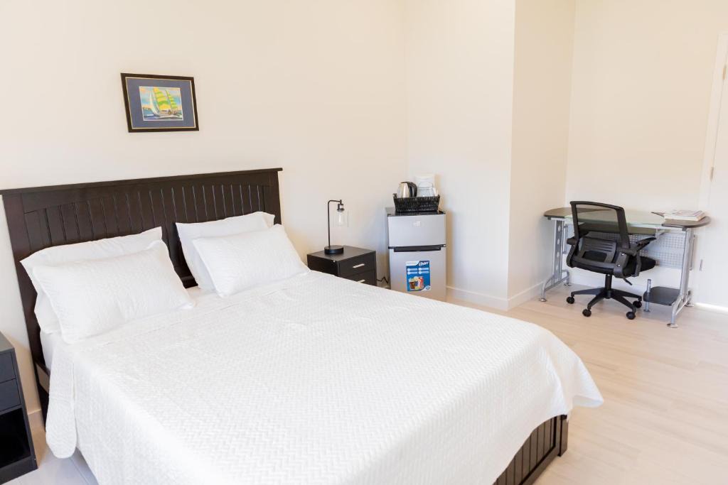 Seven Mile Beach House | Addison Lee Cayman Villa