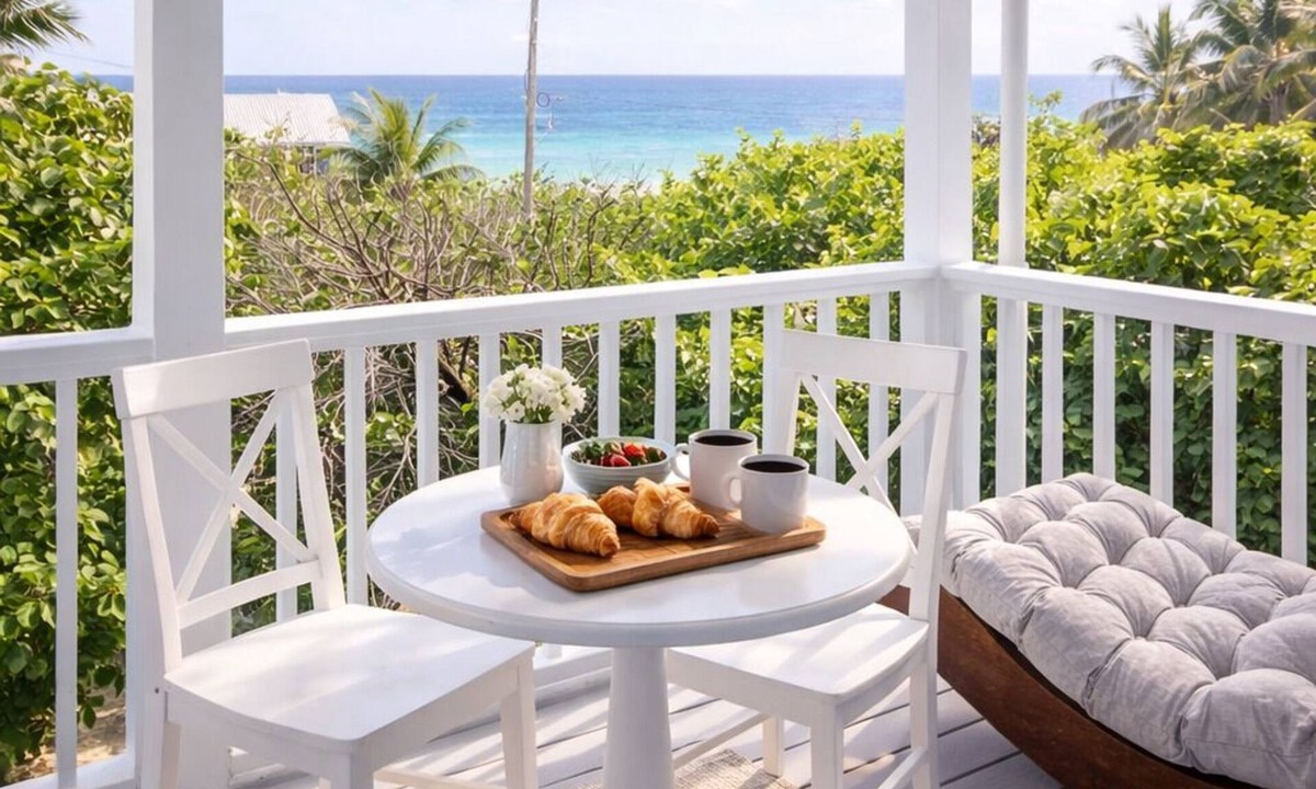 Tibbett's Turn House | Cozy 2bdrm private home/Cayman Brac W/AC, gym, WiFi & outdoor tub