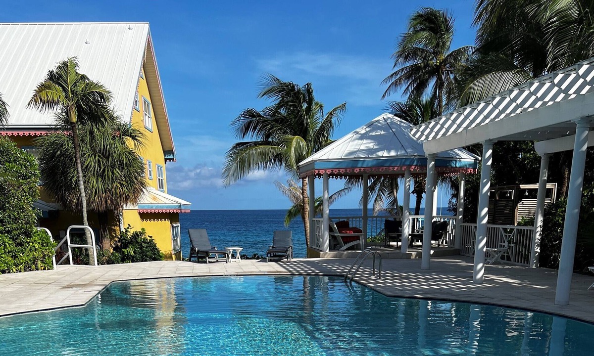 Northwest Point House | Dive, Relax & Explore 3BR Condo Near Cayman’s Best Dive Sites