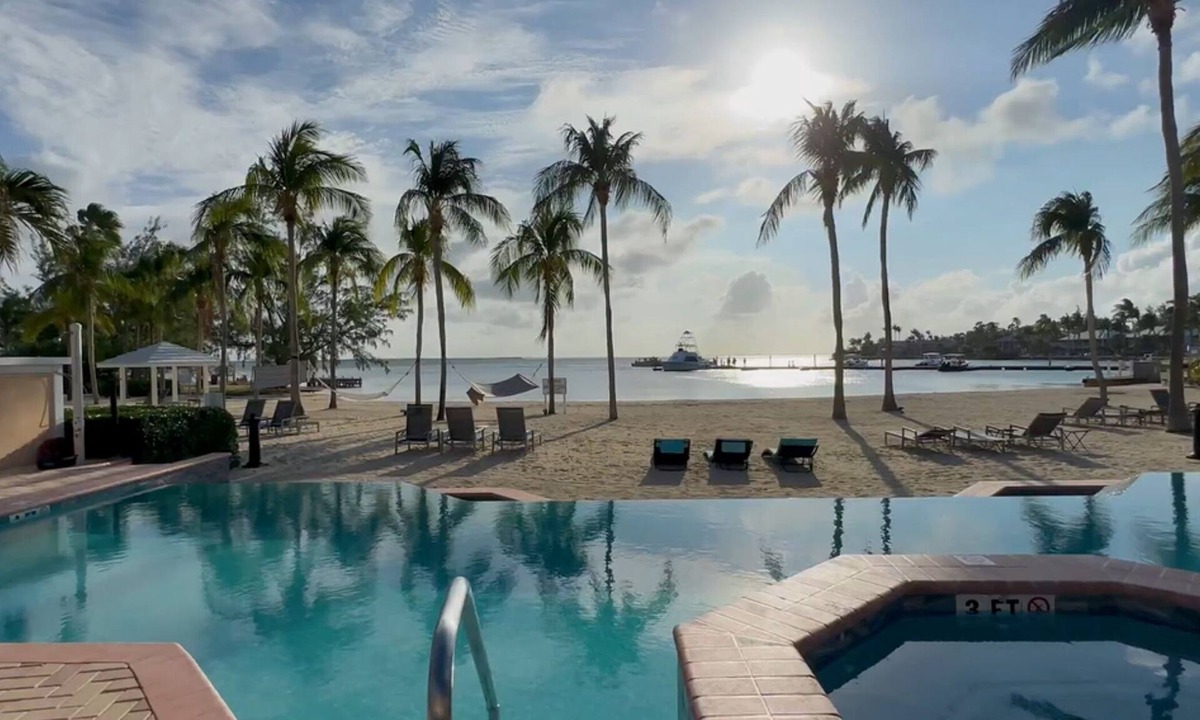 Rum Point Apartment | Kaibo Beach Front Condo - Step out to Sand