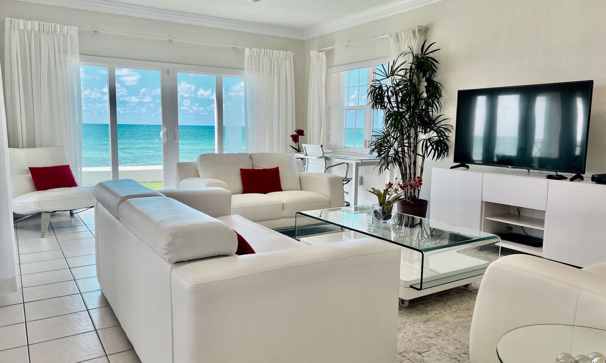 Seven Mile Beach Condo | Regal Beach Club #614