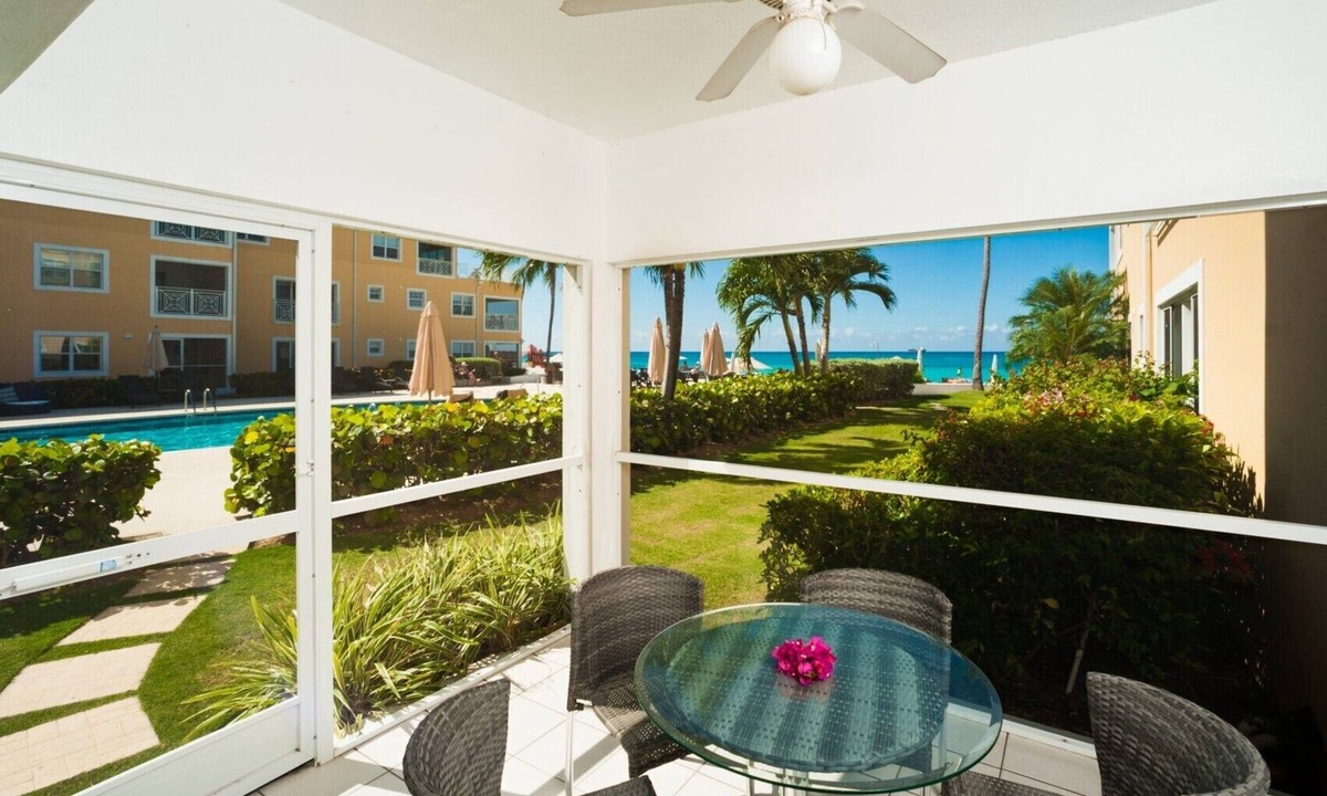 Seven Mile Beach Condo | Regal Beach Club #613