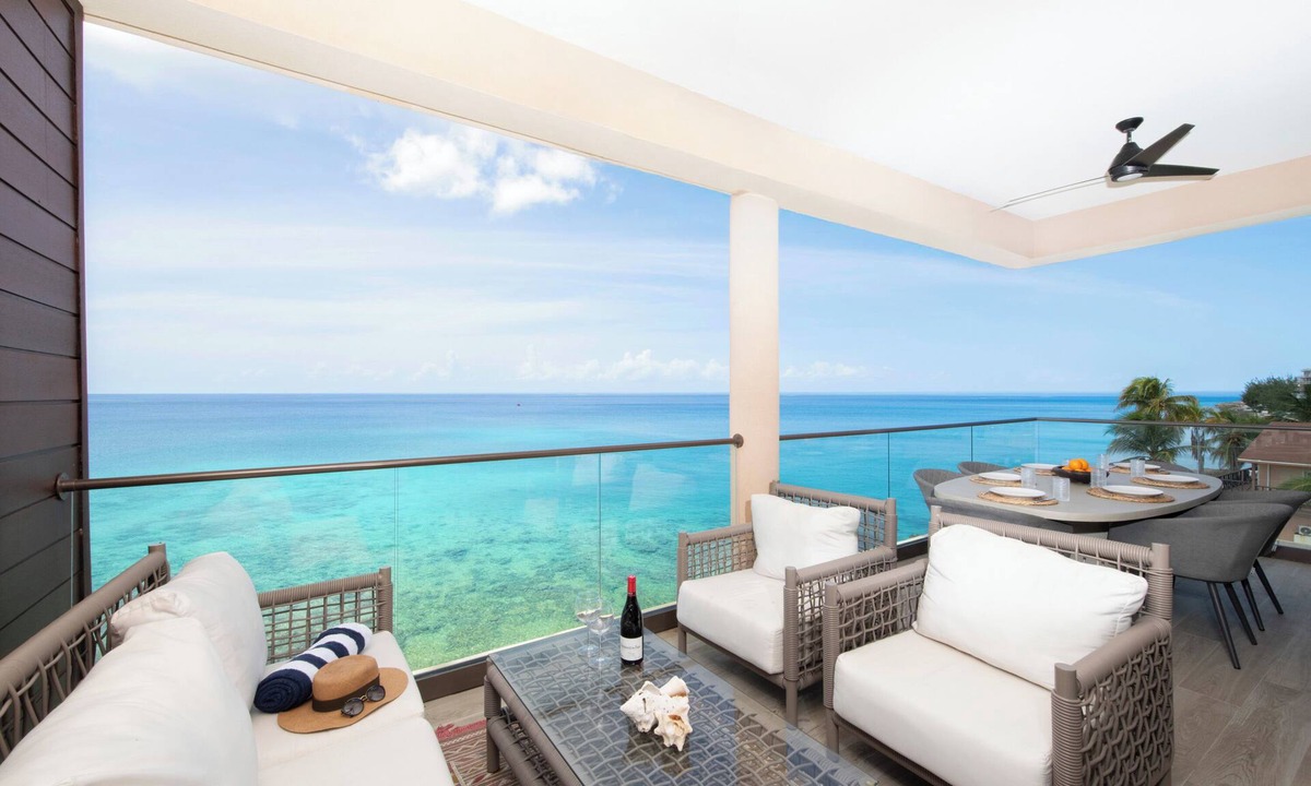 Northwest Point Condo | SeaDreams 6: Oceanfront Condos w/Pool, Hot Tub, & Rooftop Patio