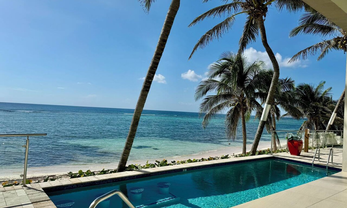 Bodden Town Condo | Stunning Beach Front Villa #8