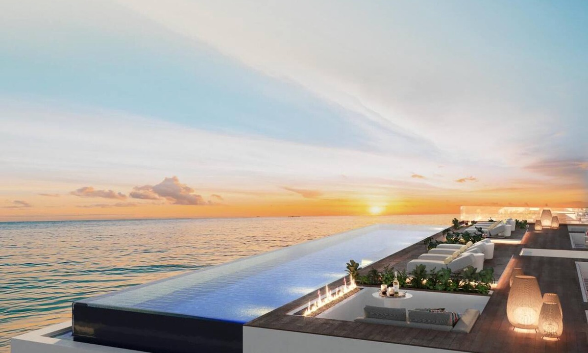 George Town Hotel | Your Elevated Base for Cayman’s Best Island Experiences l Suite w/Kitchen
