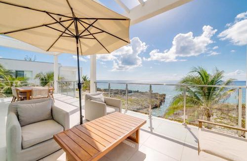 Northwest Point House | 41 Sunset Point Vacations Luxury Oceanfront 3 Bedroom Condo with Pool and Hot Tub