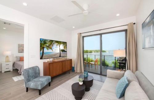 Grand Harbour House | Allure #22 - Waterfront 3BR-3BA Condo with Pool