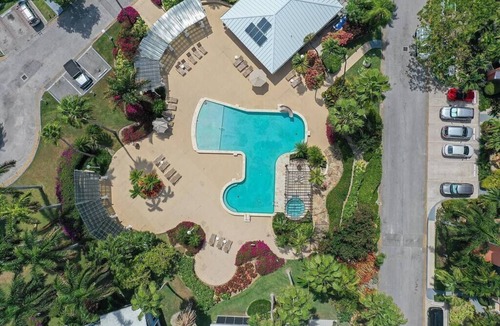 Seven Mile Beach Villa | Britannia Villa - George Town, Cayman Islands - Your Spacious Family Retreat