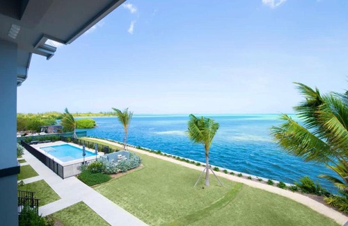 Bonnie View Estates House | Cassava Point Villa 4D - 3BR Oceanfront at Sea Haven