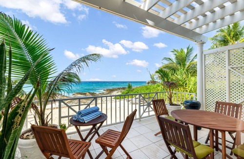 Northwest Point Apartment | Coconut Bay 126 in West Bay