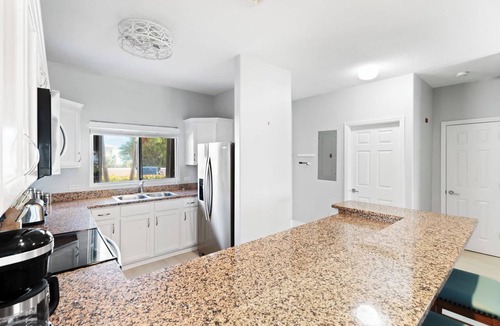 Rum Point Condo | Kai-Tastic 15B - 2BR Kaibo Condo with Pool and Beach