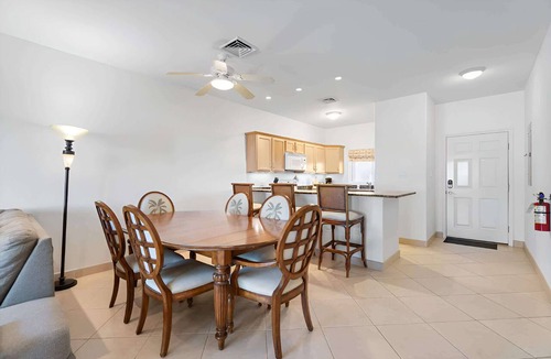 Rum Point Apartment | Kaibo Yacht Club 2 Bdr Beachfront Condo Hot Tub and Pool