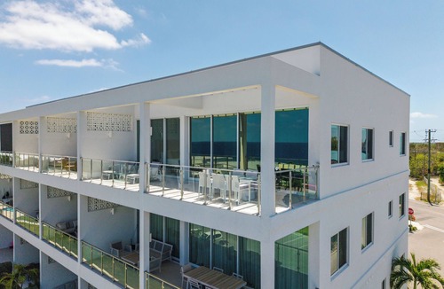 Northwest Point Condo | LUXURY 3 BED PENTHOUSE WITH SPECTACULAR SEA VIEWS NEAR AMAZING SHORE DIVING
