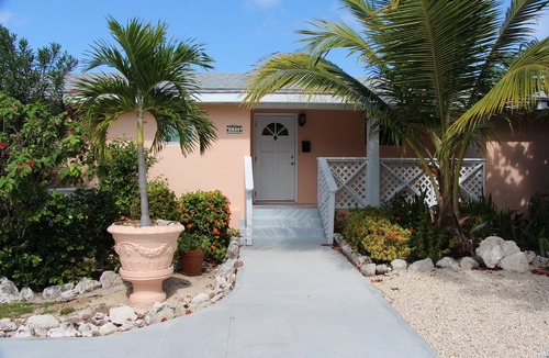 West Bay House | Oceanfront Oasis Villa with pool & cottage