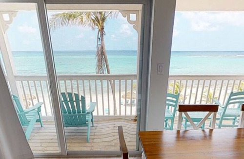 Colliers Bay Condo | Oceanfront penthouse Paradise at Morritt’s Tortuga Club 2BR/2BA sleeps 6