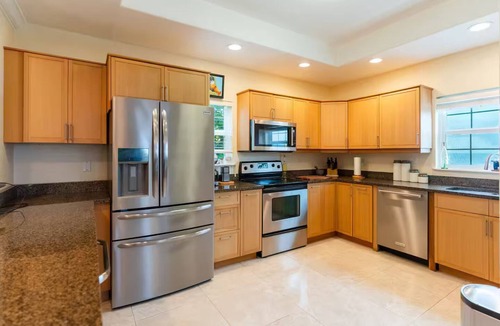 Savannah House | Pig's Leap. Tranquil 4-bedroom house with AC in charming Savannah