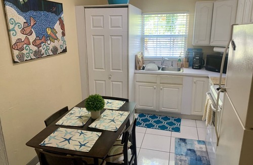 West Bay Apartment | S2 BP | Steps to Beach | Save 15% if Book Non-Refundable