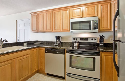Crystal Harbour Apartment | Seaside Dream! 2 Spacious Units, Outdoor Pool, Steps to North Sound Golf Club!
