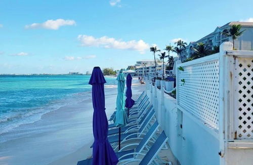 Seven Mile Beach Hotel | Seven Mile Beach Resort & Club