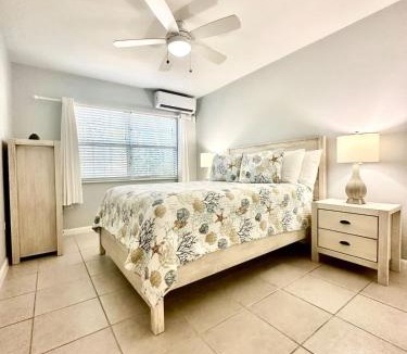 Seven Mile Beach House | Snug Harbour View #4 - 1BR Canal Front Condo by Seven Mile Beach