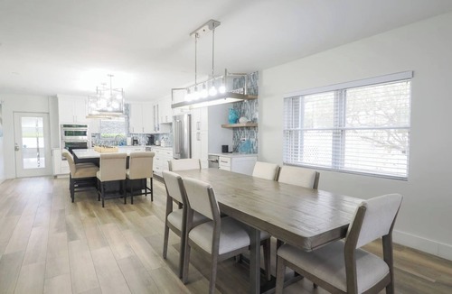 Savannah Condo | Stunning beach at newly renovated 2 bedroom condo