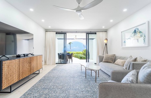West Bay Condo | Stunning Villa Only Steps to Sand!