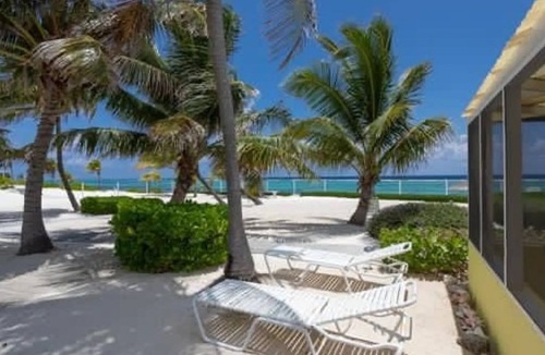Rum Point Cottage | The Big Chill - Beach Cottage at The Sea Lodges in Cayman Kai/Rum Point