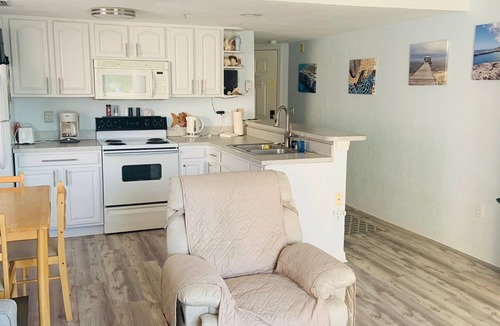 West End Condo | West End Cayman Brac Ocean front with pool at Carib Sands