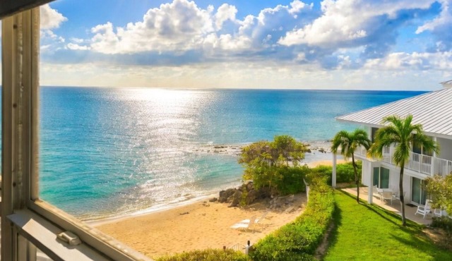7 Mile Beach | Soft Sand, Epic Sunset Views & Shipwreck Snorkel