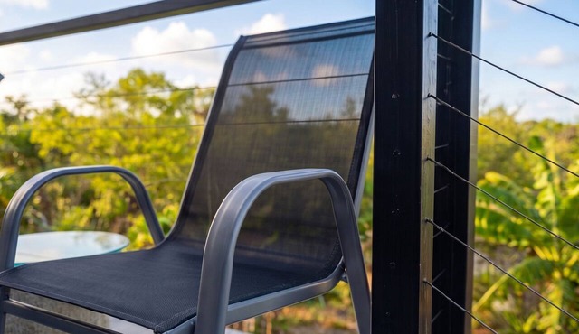Cozy Hideaway Studio in Bodden Town