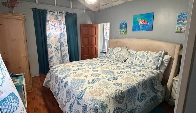 Starfish Cove- Grand Cayman in Grand Cayman