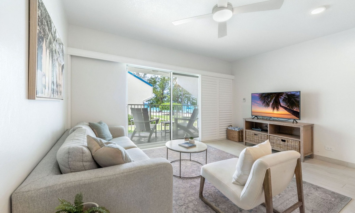 Seven Mile Beach Apartment | Villas of the Galleon 6