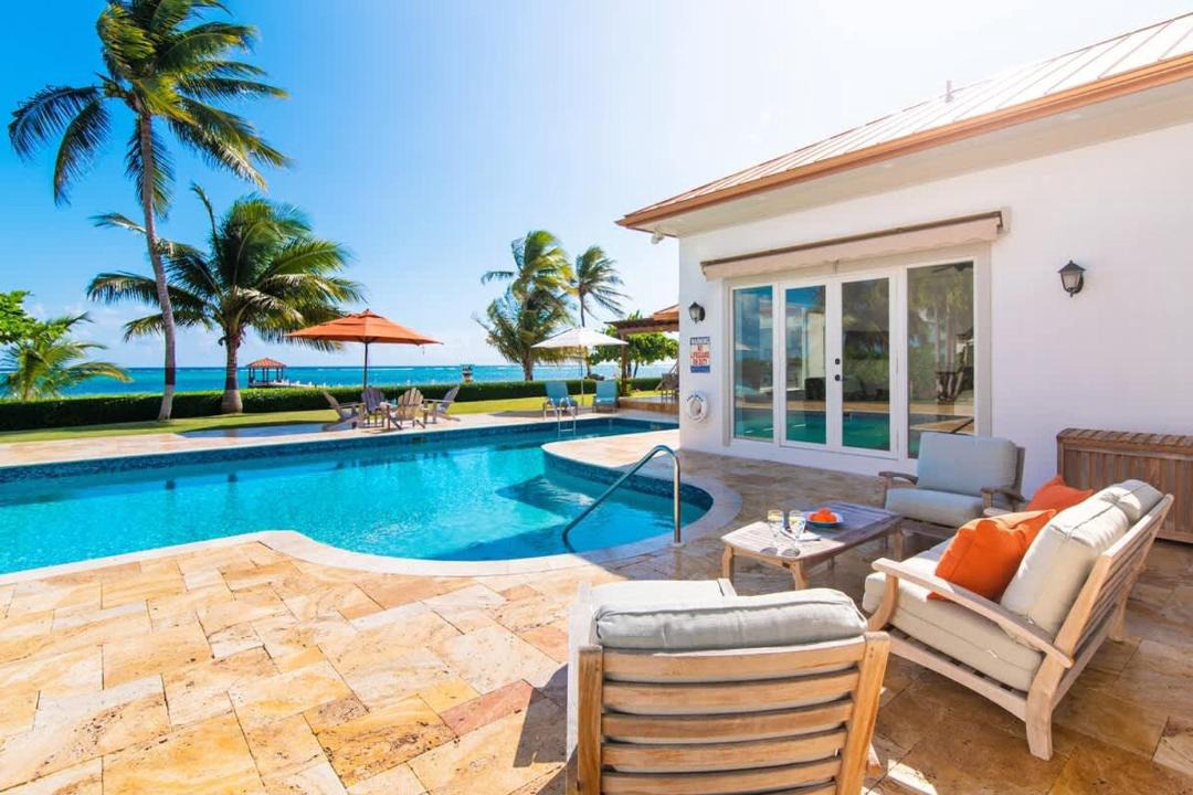 South Sound House | Faroway Luxury Ocean & Beach Villa - South Sound 4BR Oceanfront Estate