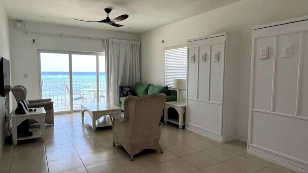 Photo of Livingroom in Colliers Bay