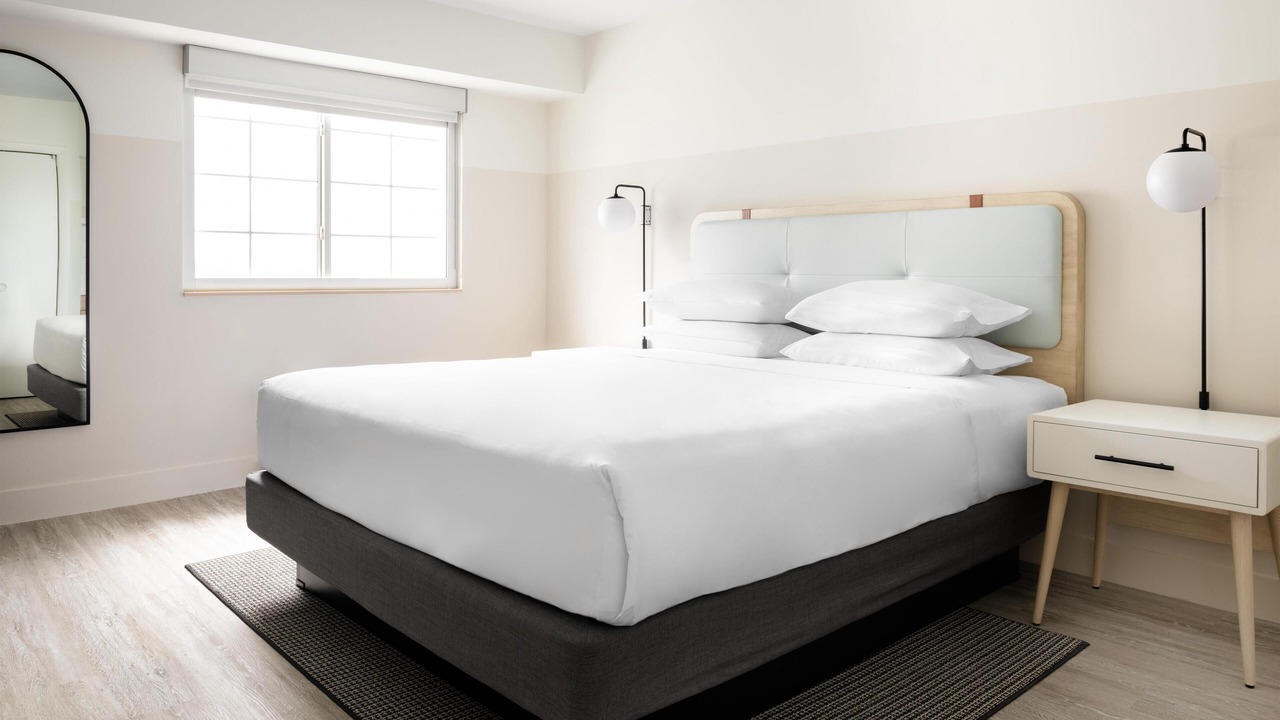 Photo of Bedroom in Seven Mile Beach