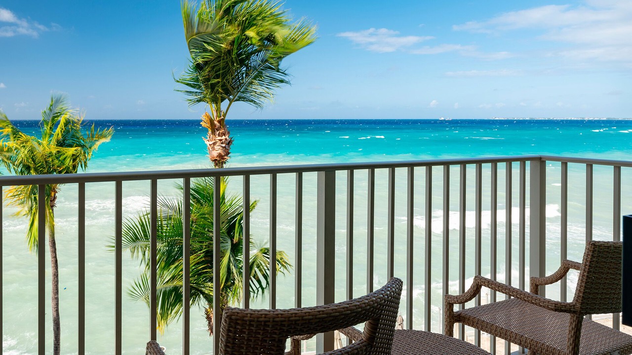 Photo of Patio Balcony in Seven Mile Beach