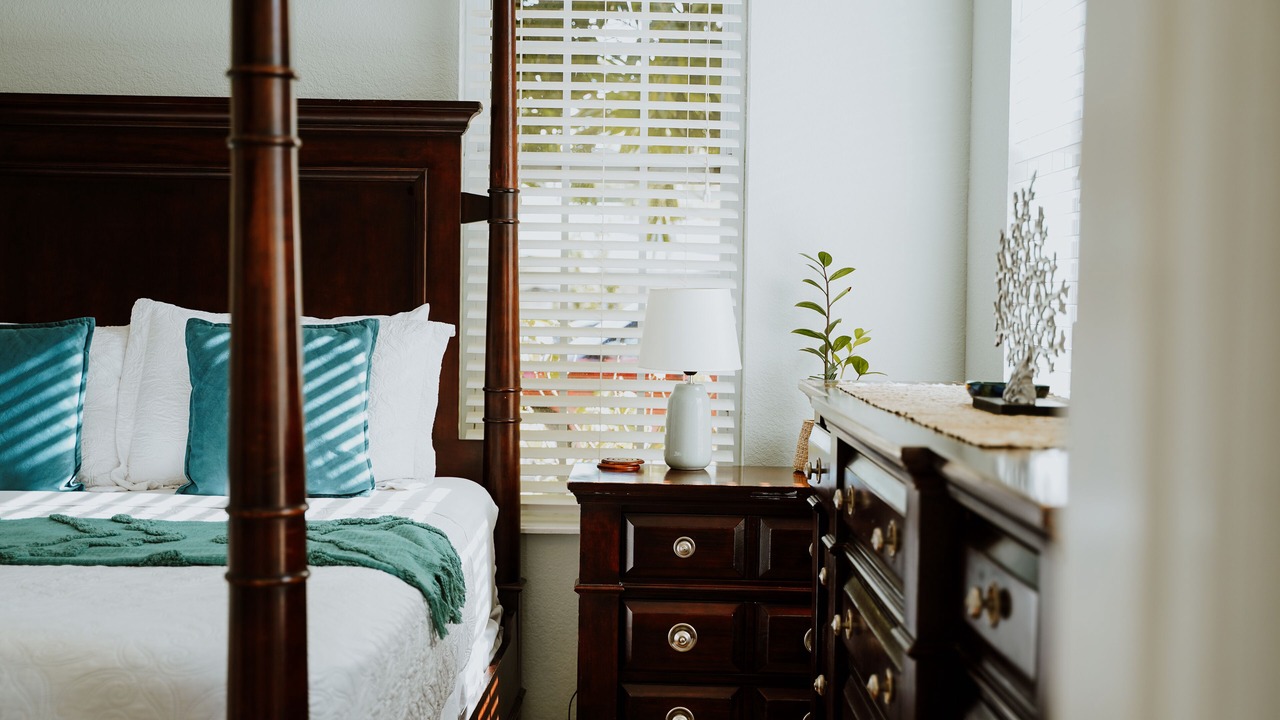 Photo of Bedroom in West Bay