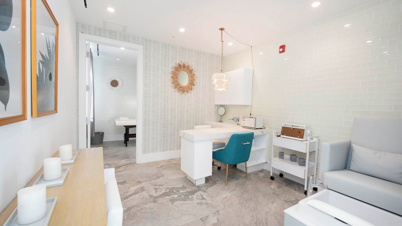 Photo of Bedroom in Rum Point