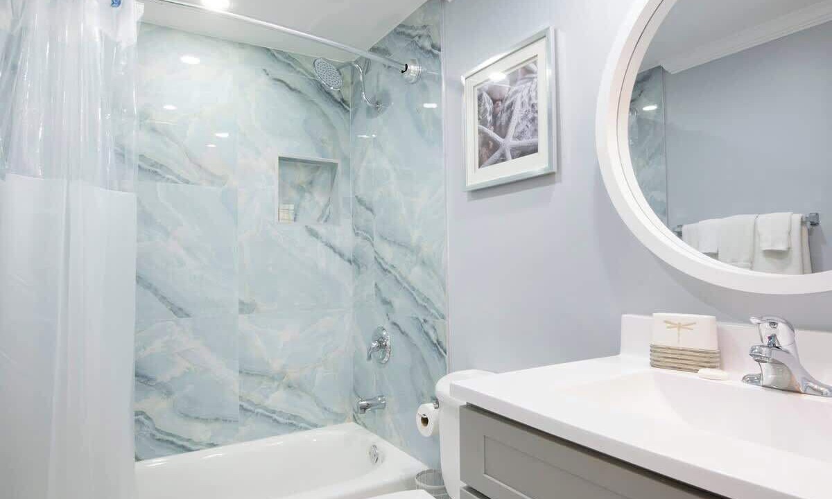 Photo of Bathroom in Rum Point