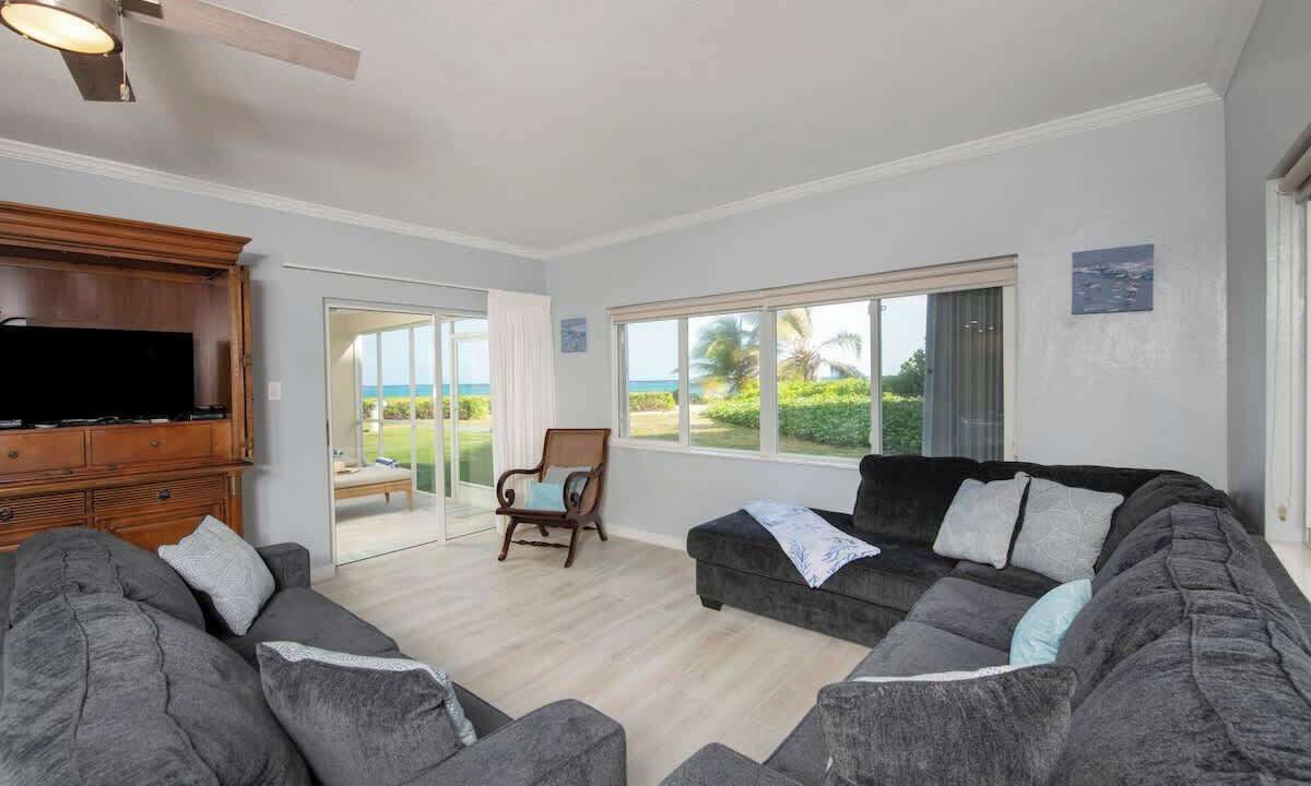 Photo of Bedroom in Rum Point