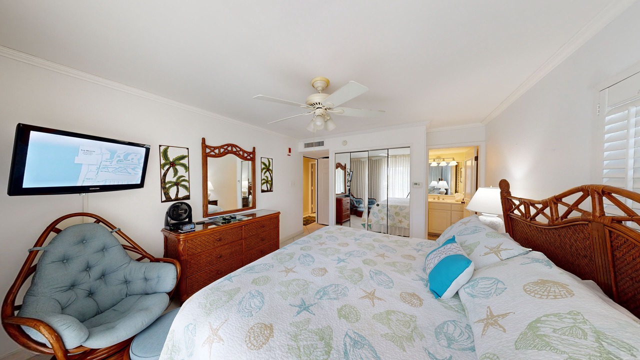 Photo of Bathroom in Seven Mile Beach
