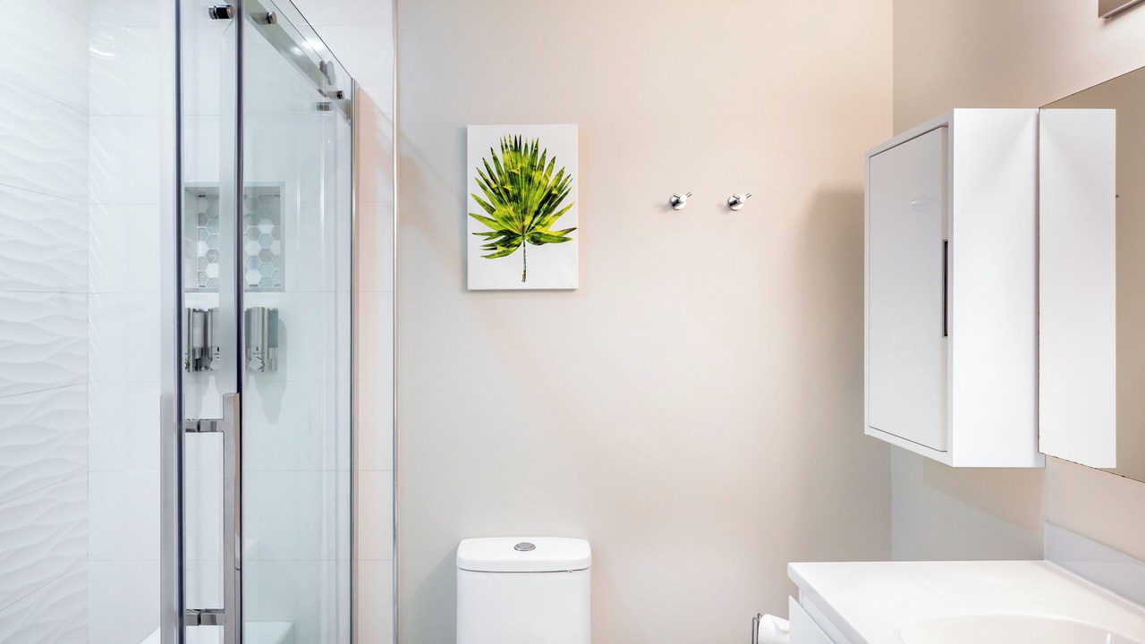 Photo of Bathroom in Seven Mile Beach