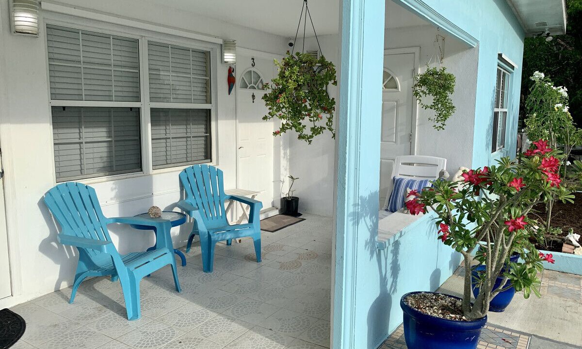 Photo of Patio Balcony in West Bay