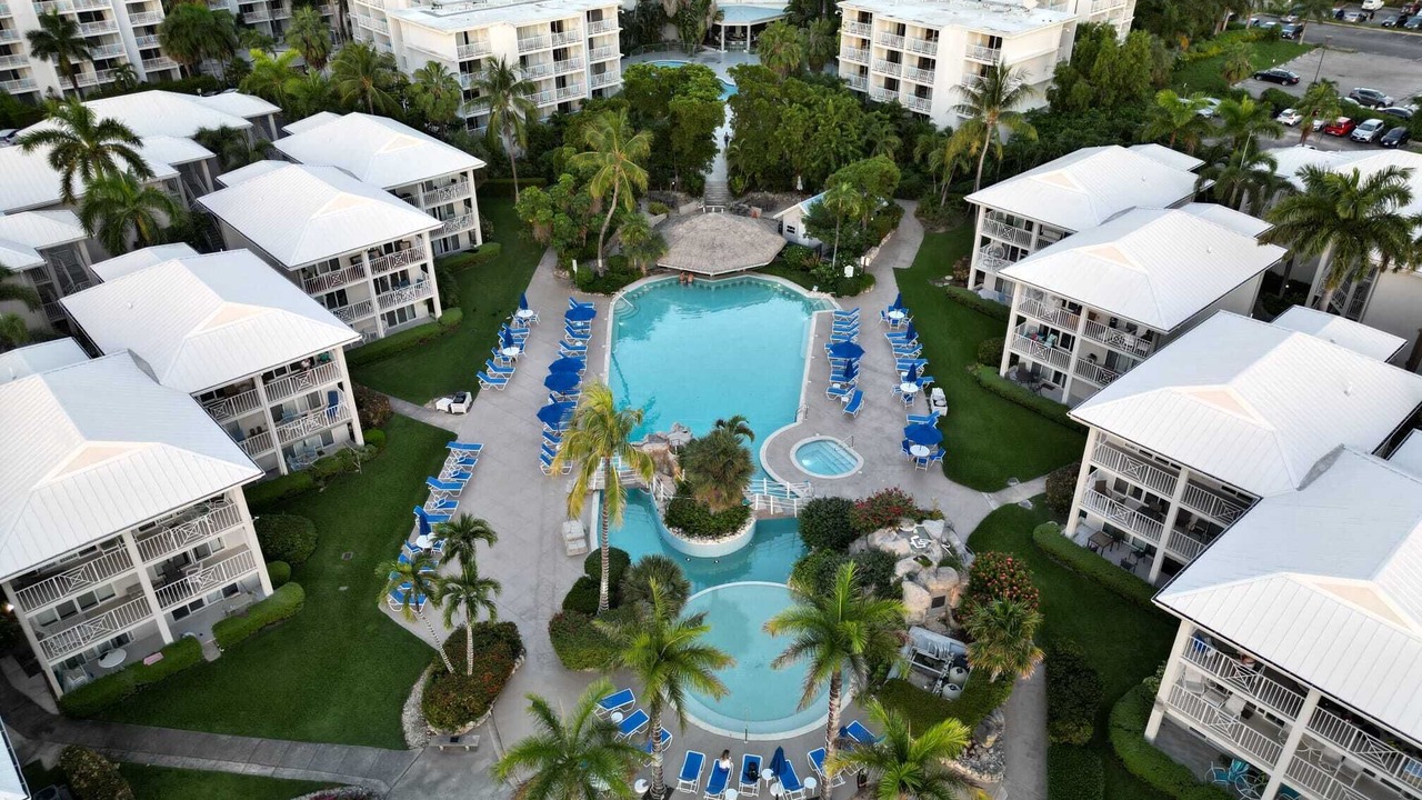 Photo of Outdoor in Seven Mile Beach