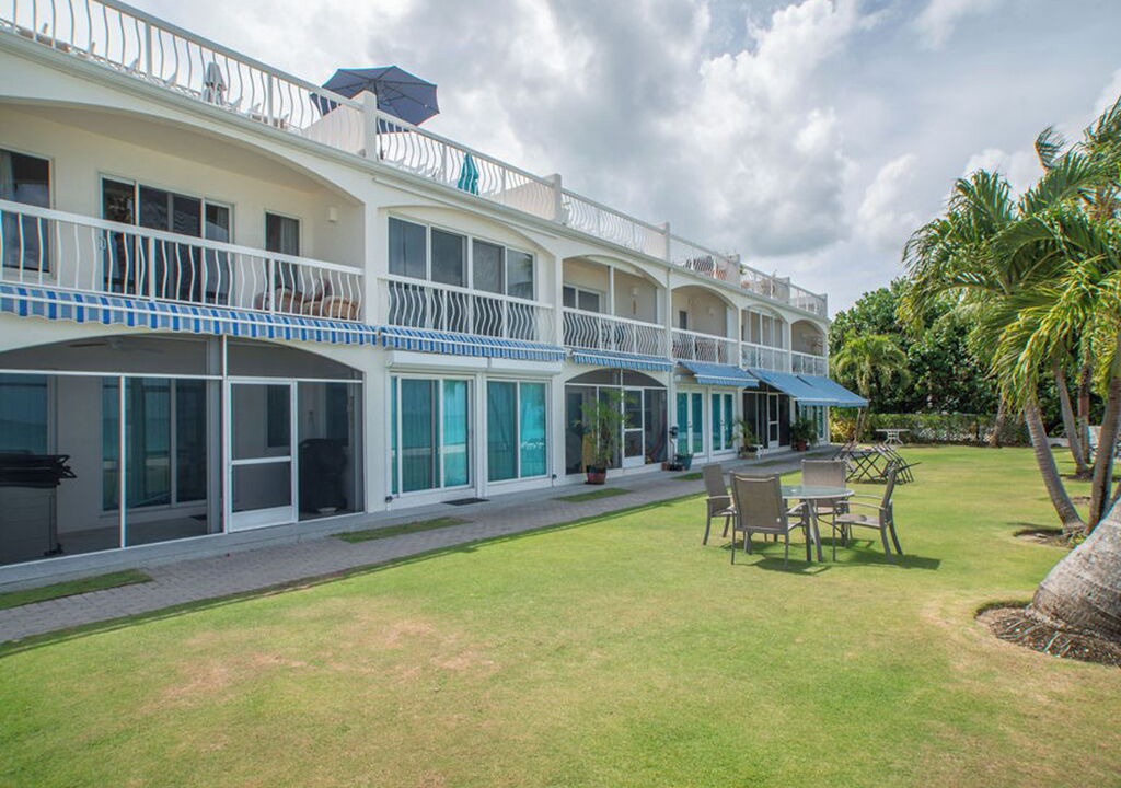 Photo of Outdoor in Seven Mile Beach