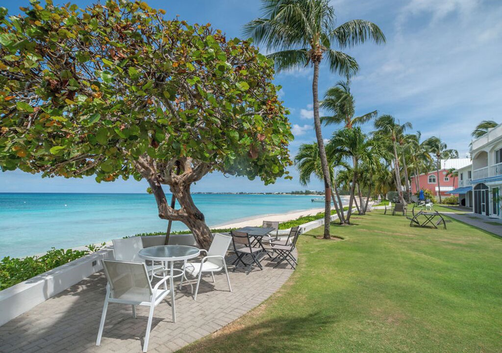 Photo of Outdoor in Seven Mile Beach
