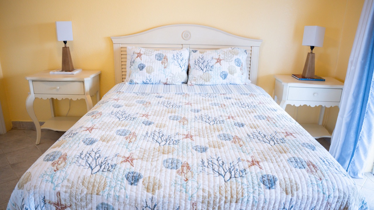 Photo of Bedroom in Bodden Town