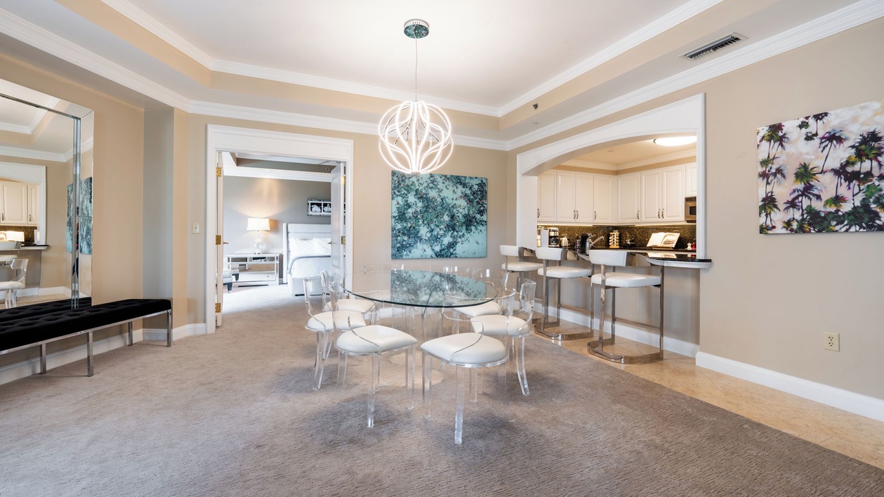 Photo of Livingroom in Seven Mile Beach