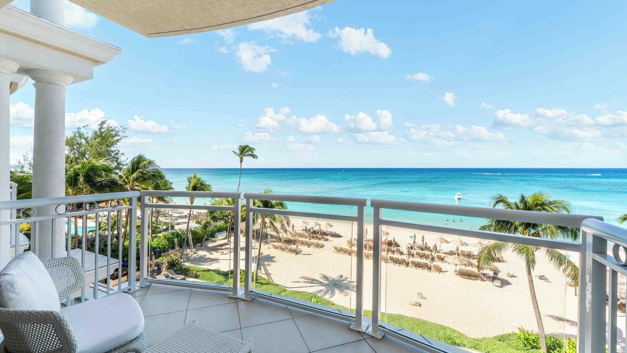 Photo of Patio Balcony in Seven Mile Beach